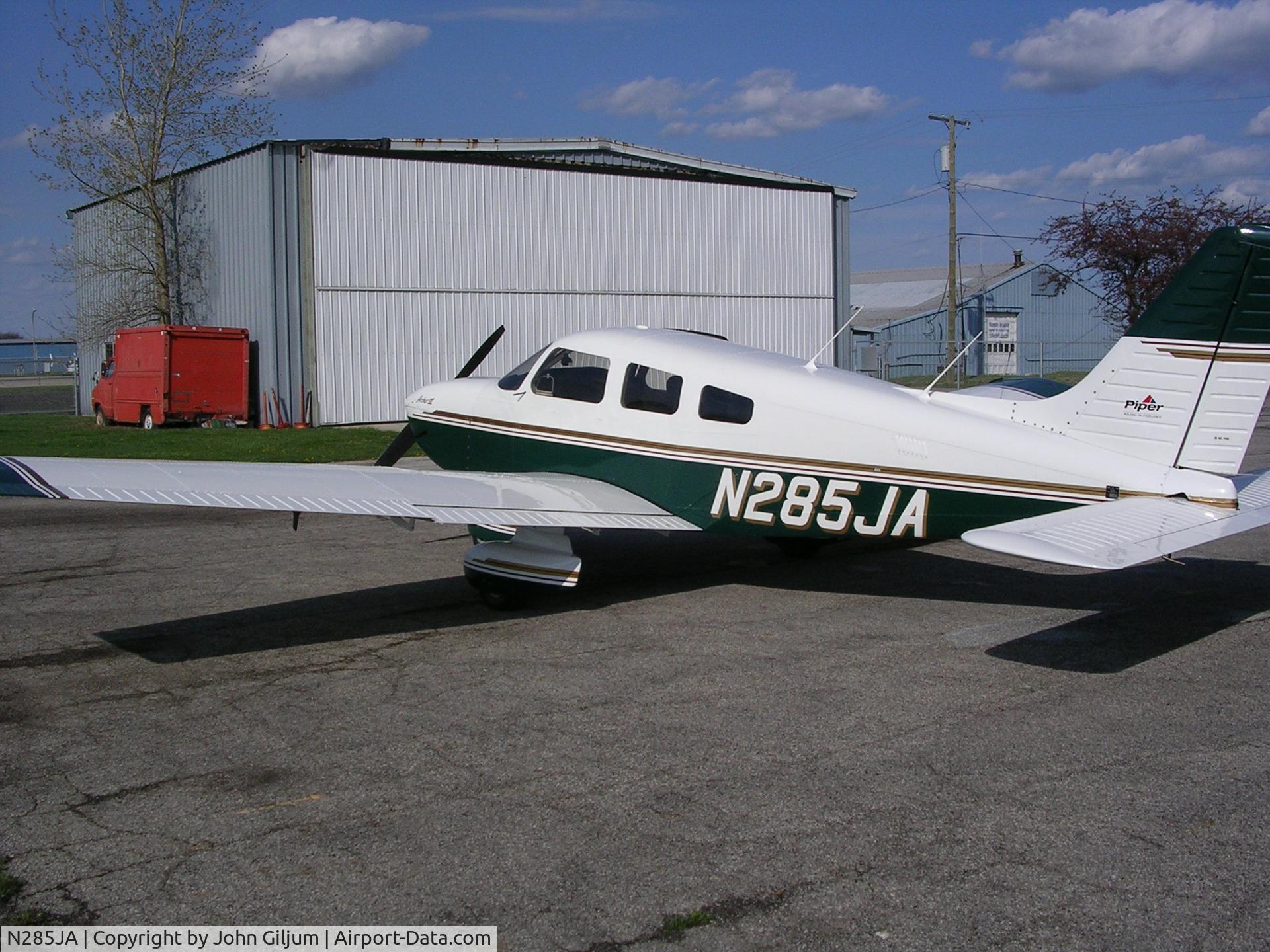 N285JA, 1997 Piper PA-28-181 C/N 2843105, At Monroe Mi