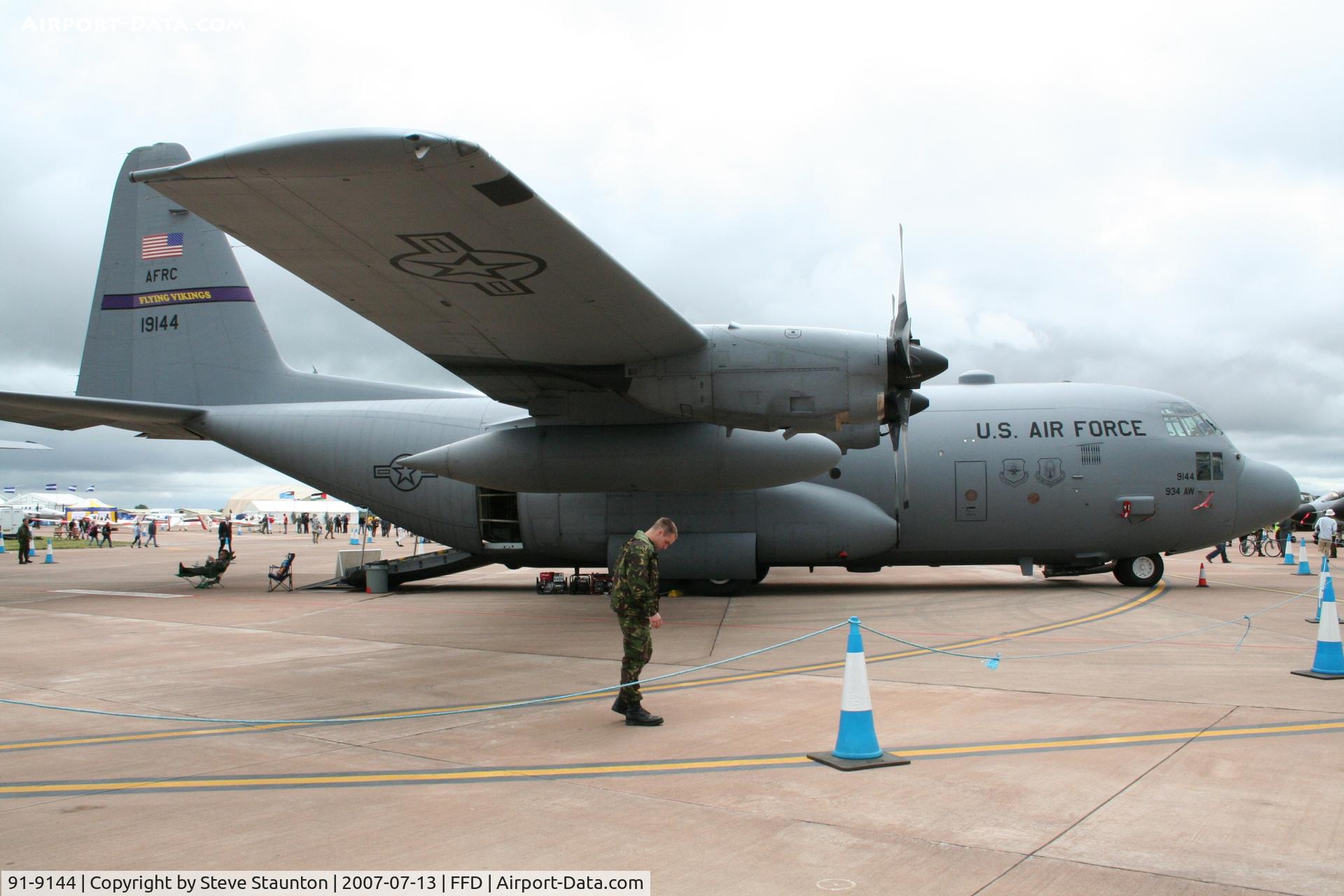 91-9144, 1991 Lockheed C-130H Hercules C/N 382-5297, Royal International Air Tattoo 2007
