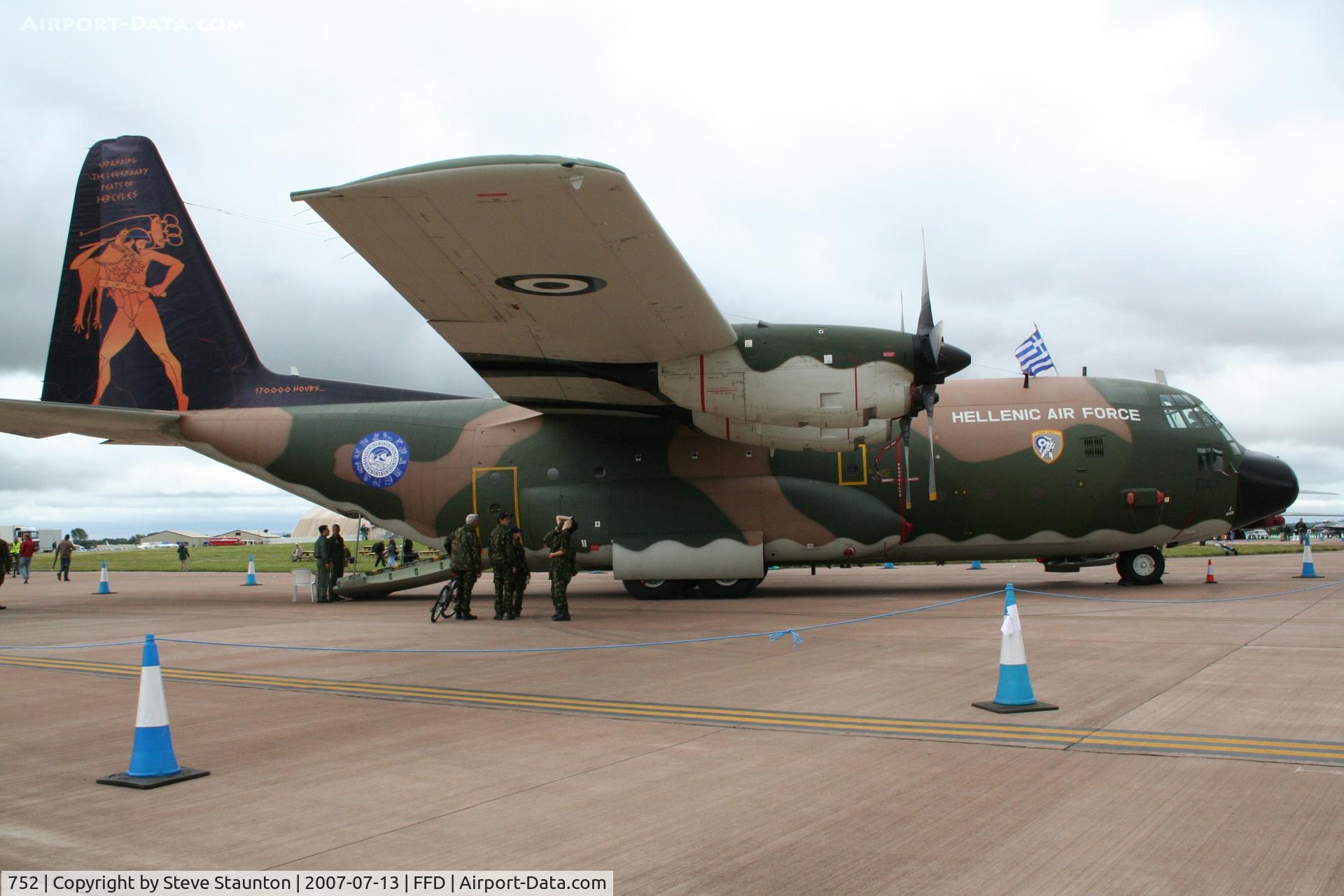 752, 1977 Lockheed C-130H Hercules C/N 382-4734, Royal International Air Tattoo 2007