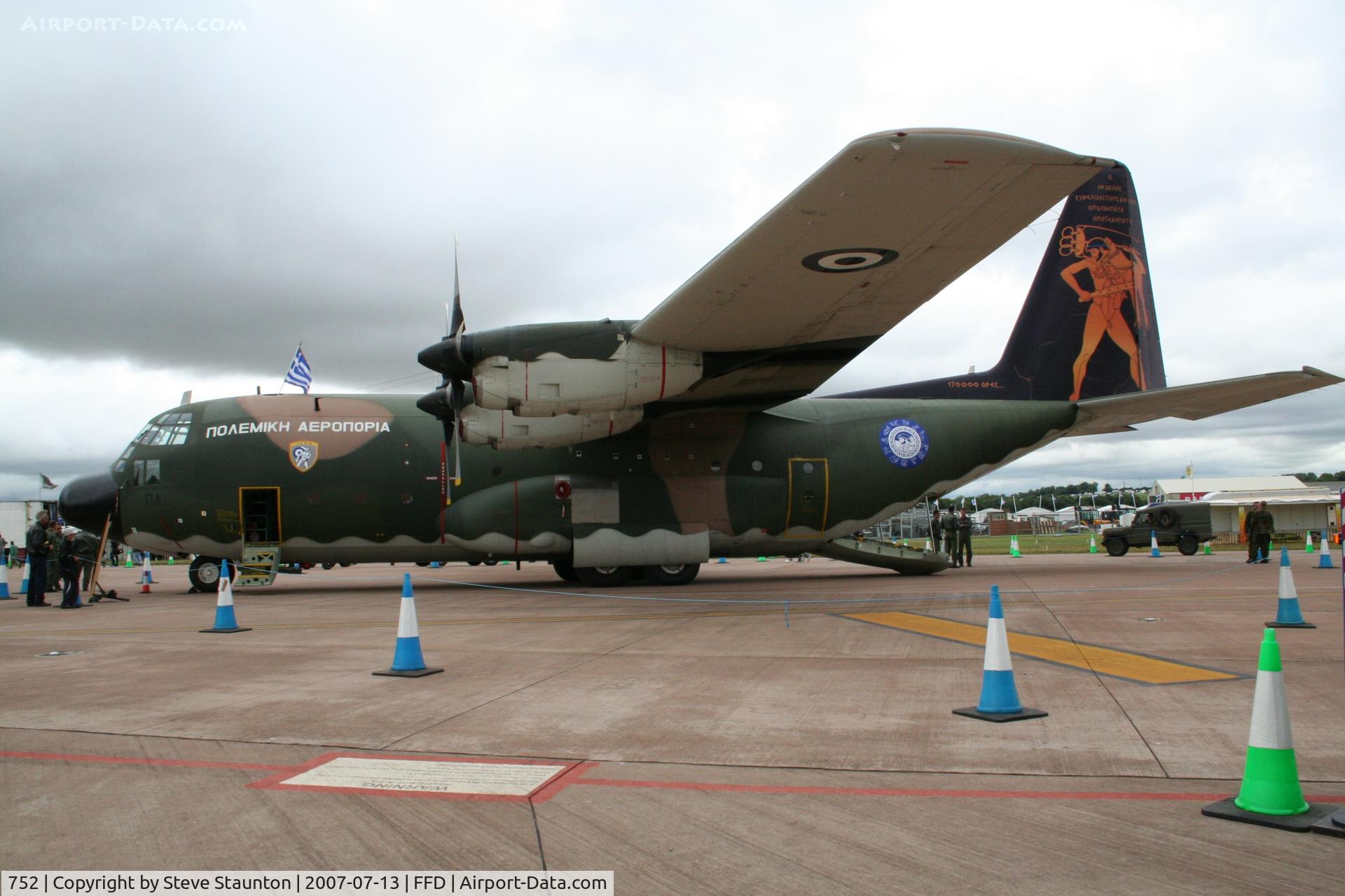 752, 1977 Lockheed C-130H Hercules C/N 382-4734, Royal International Air Tattoo 2007
