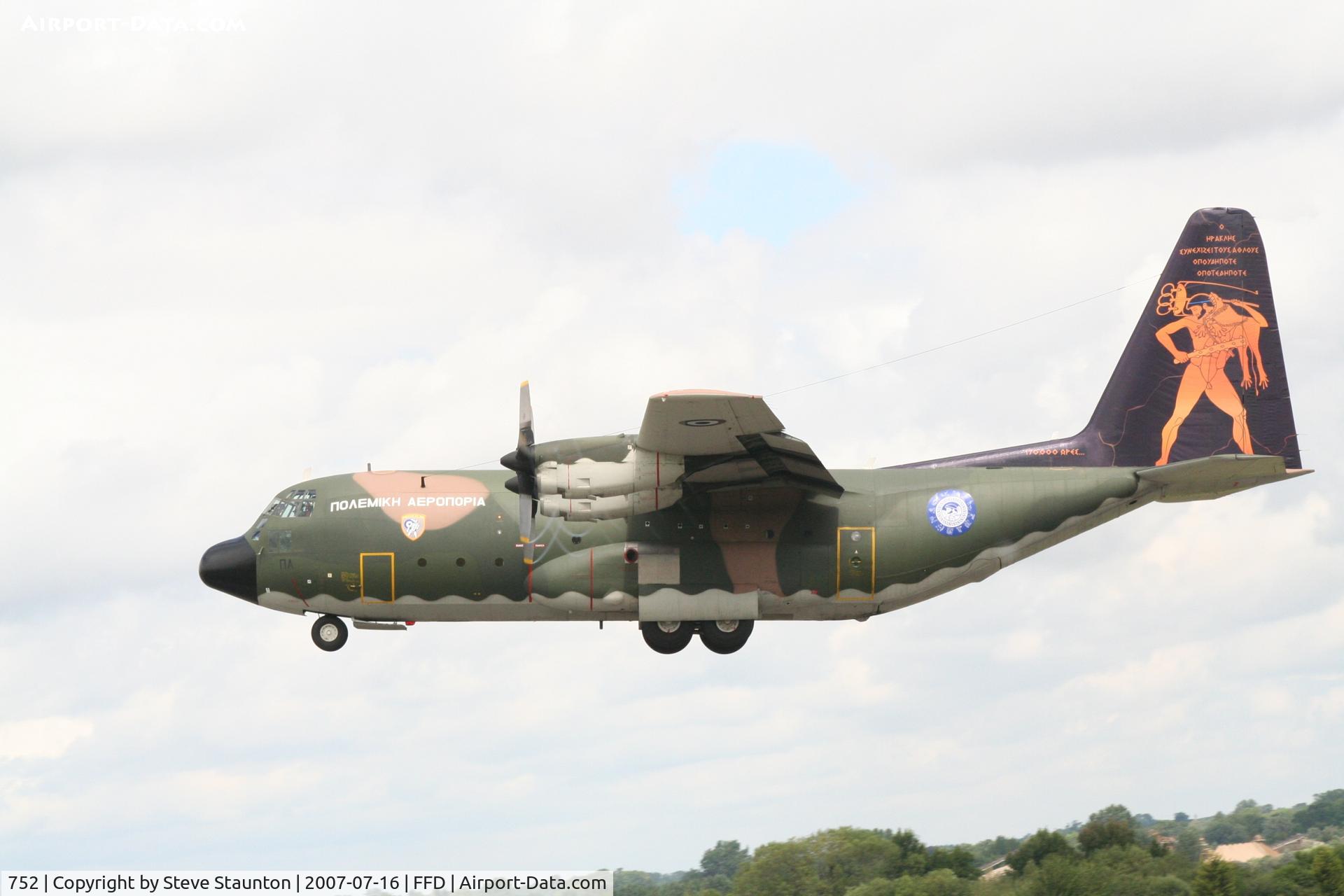 752, 1977 Lockheed C-130H Hercules C/N 382-4734, Royal International Air Tattoo 2007