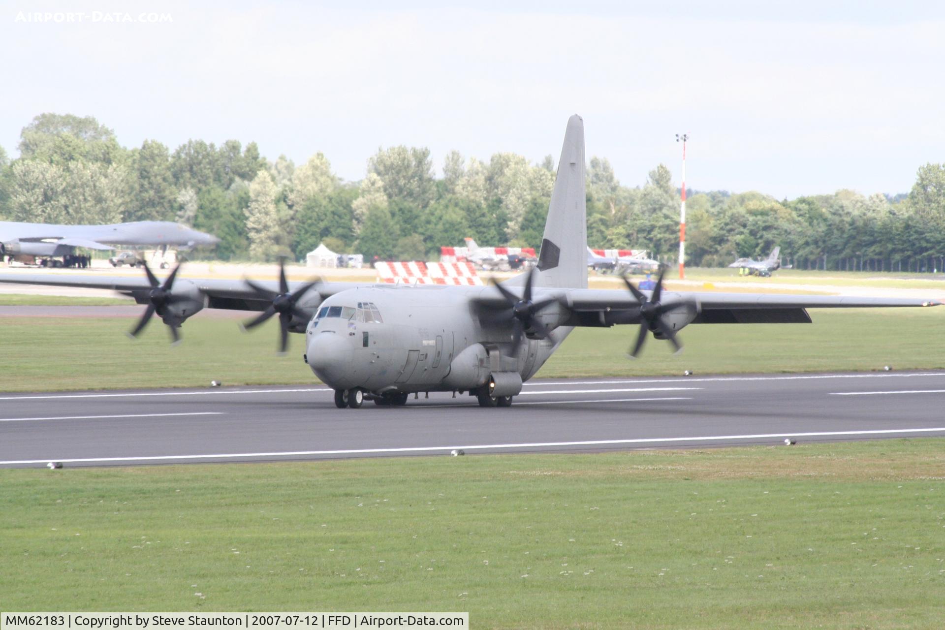 MM62183, 2001 Lockheed Martin KC-130J Hercules C/N 382-5512, Royal International Air Tattoo 2007