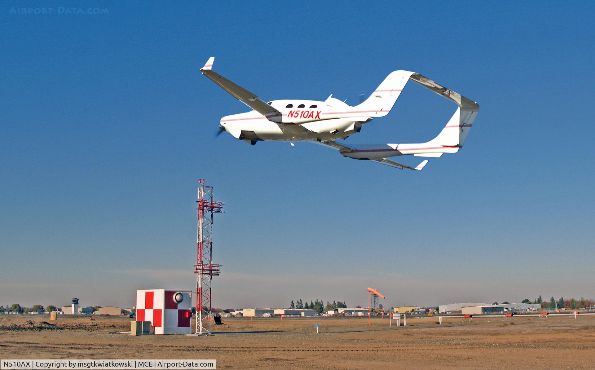 N510AX, 2006 Adam Aircraft A500 C/N 0010, Low Approach