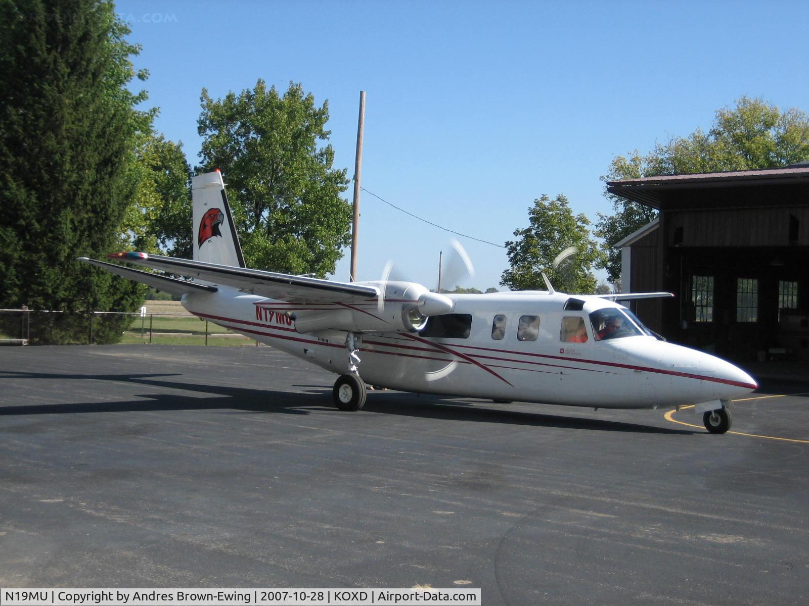 N19MU, 1971 Aero Commander 681 Hawk Commander C/N 6051, getting ready to leave for a football game while our King Air was getting painted