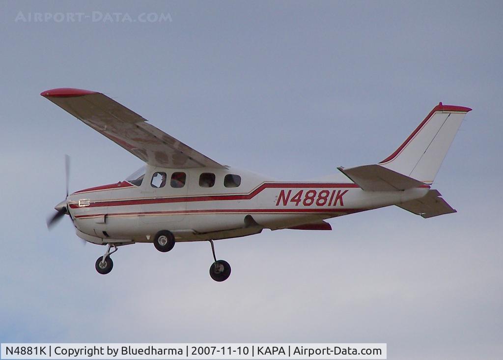 N4881K, 1979 Cessna P210N Pressurised Centurion C/N P21000354, Approach to 17L
