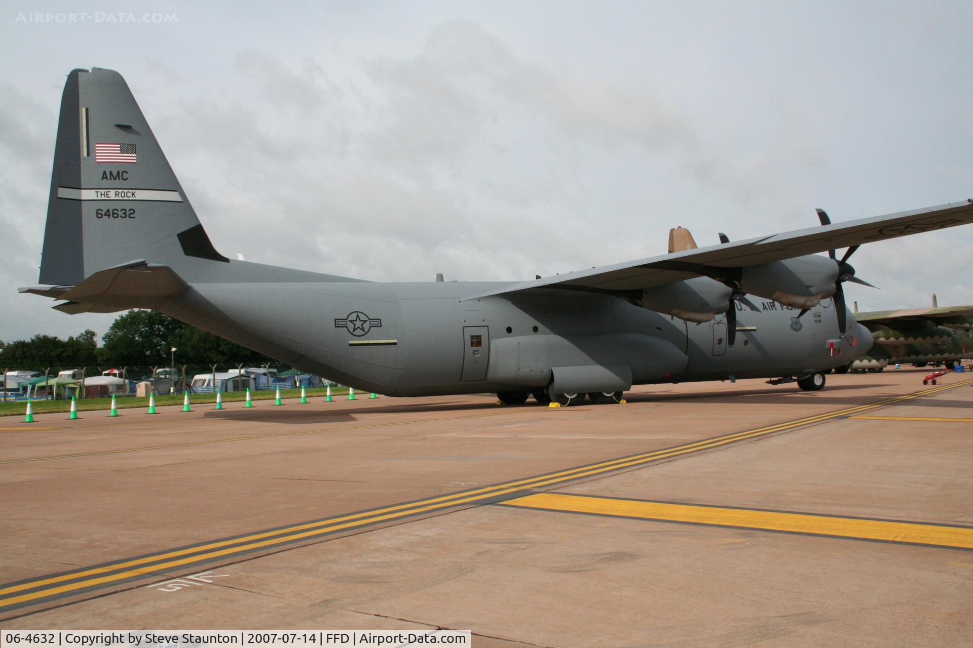 06-4632, 2006 Lockheed Martin C-130J-30 Super Hercules C/N 382-5587, Royal International Air Tattoo 2007