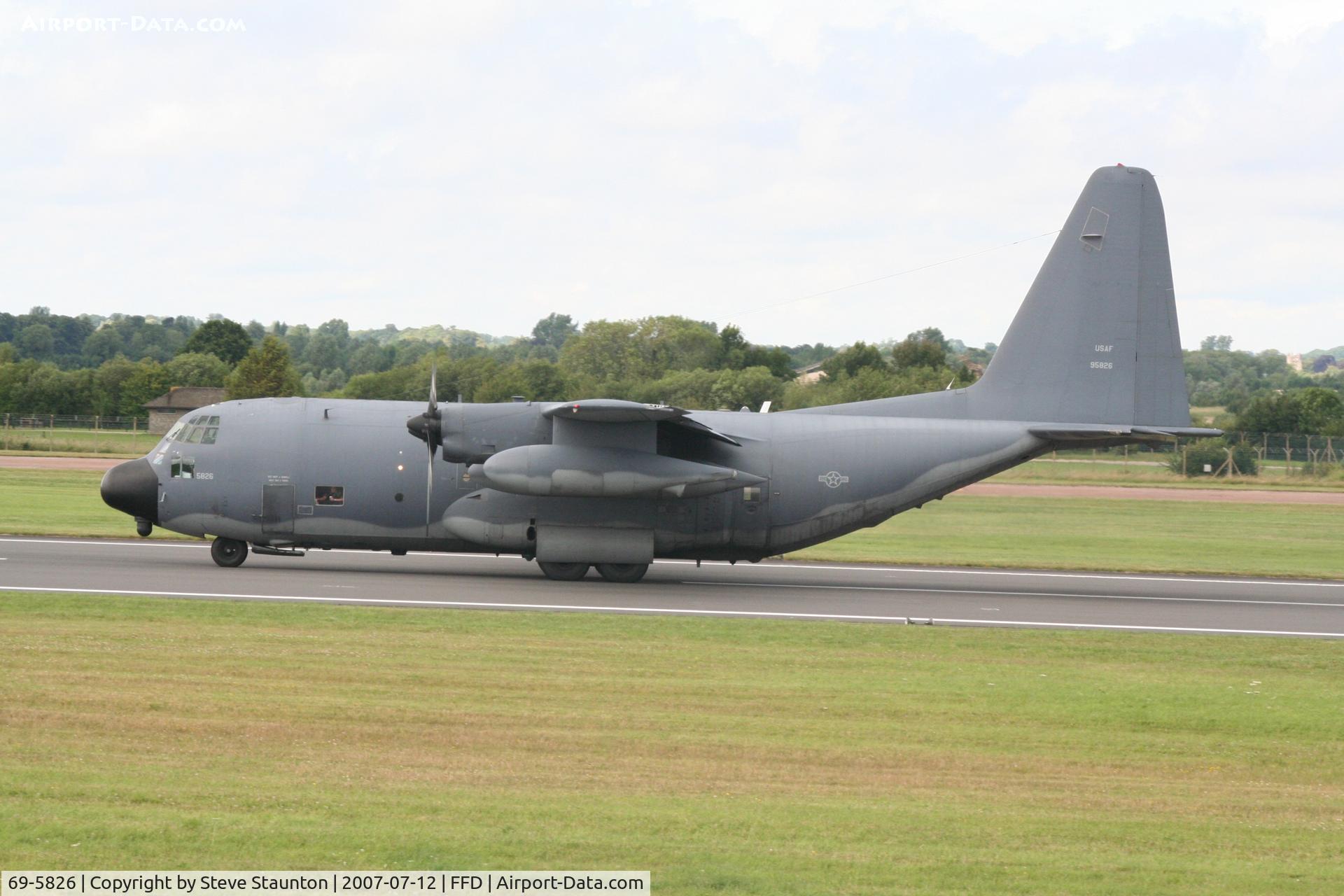 69-5826, 1969 Lockheed MC-130P Combat Shadow C/N 382-4375, Royal International Air Tattoo 2007