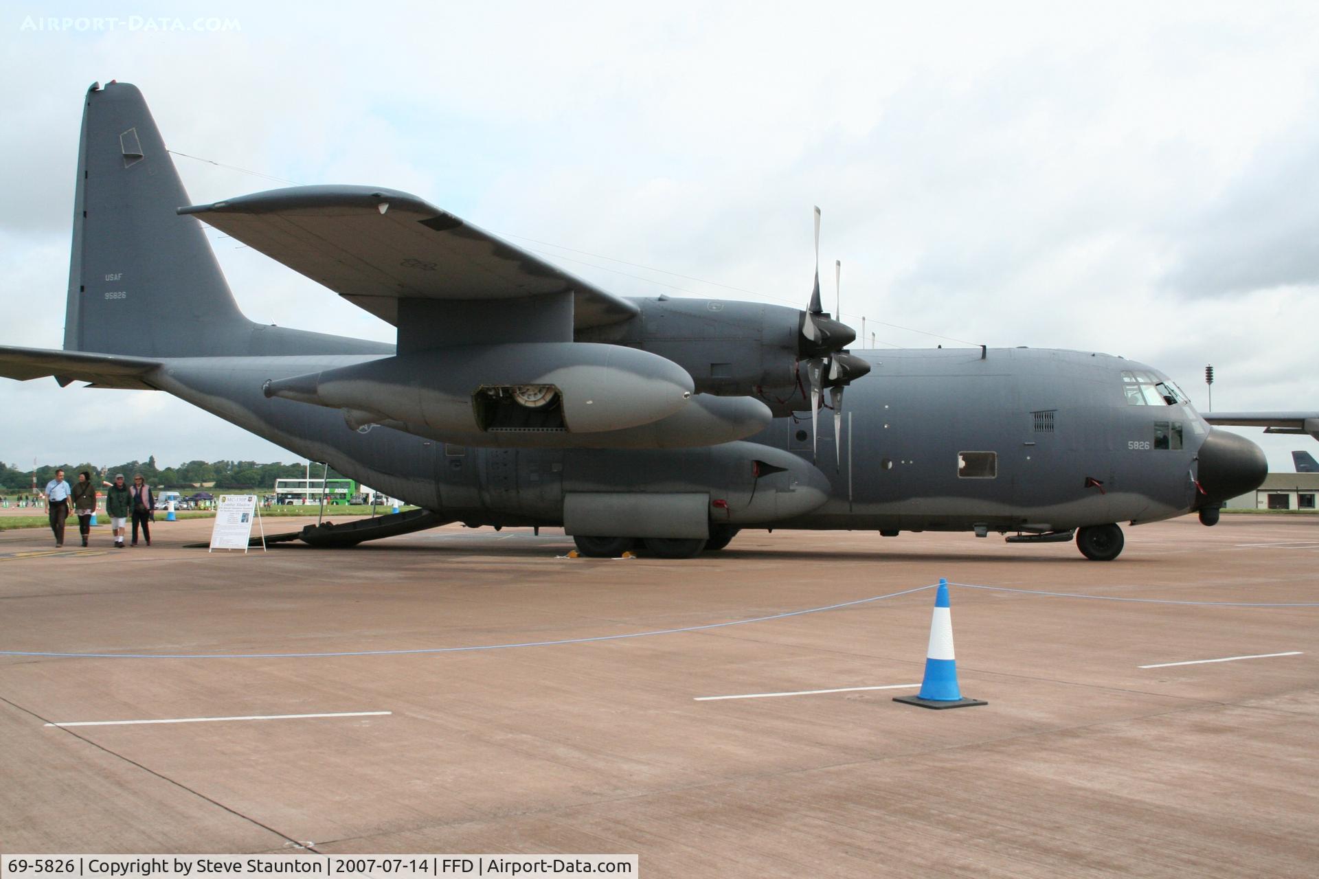 69-5826, 1969 Lockheed MC-130P Combat Shadow C/N 382-4375, Royal International Air Tattoo 2007