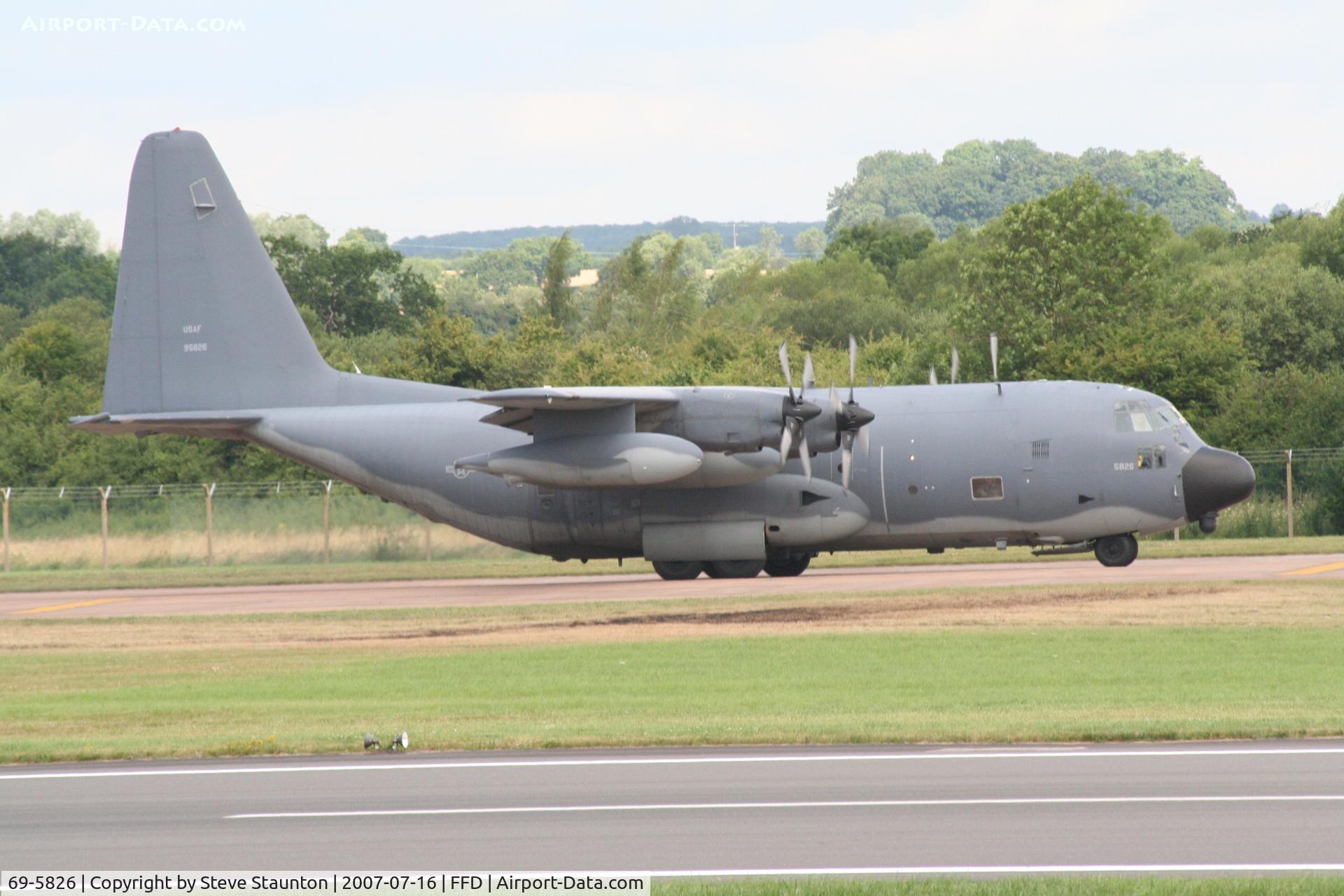 69-5826, 1969 Lockheed MC-130P Combat Shadow C/N 382-4375, Royal International Air Tattoo 2007