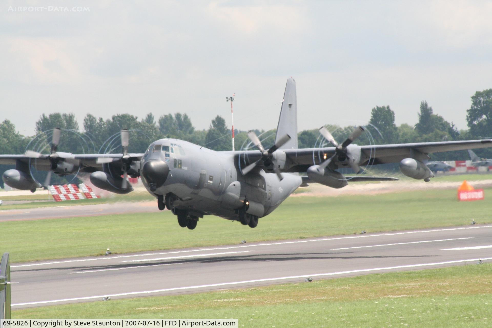 69-5826, 1969 Lockheed MC-130P Combat Shadow C/N 382-4375, Royal International Air Tattoo 2007