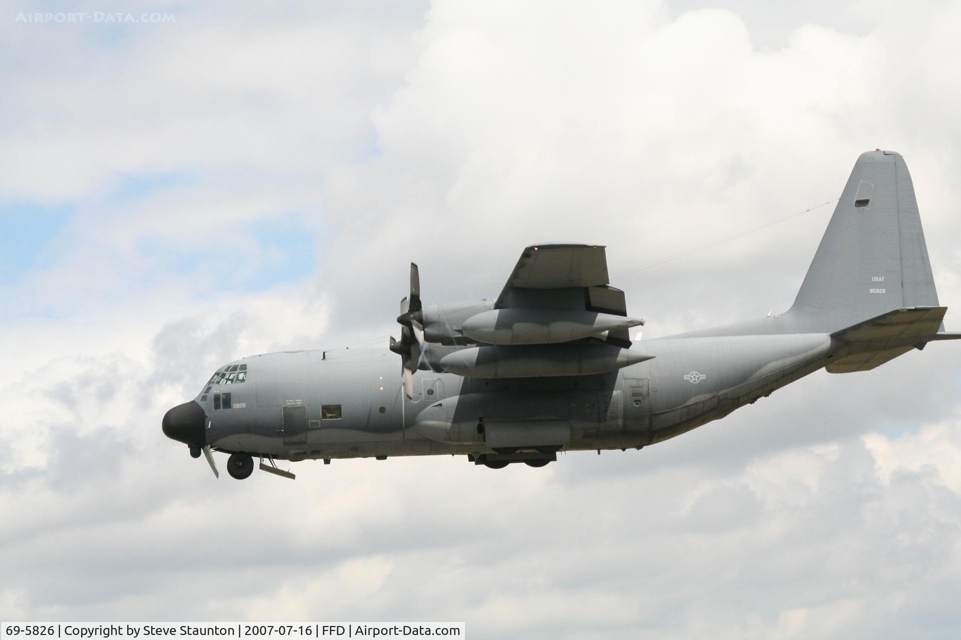 69-5826, 1969 Lockheed MC-130P Combat Shadow C/N 382-4375, Royal International Air Tattoo 2007