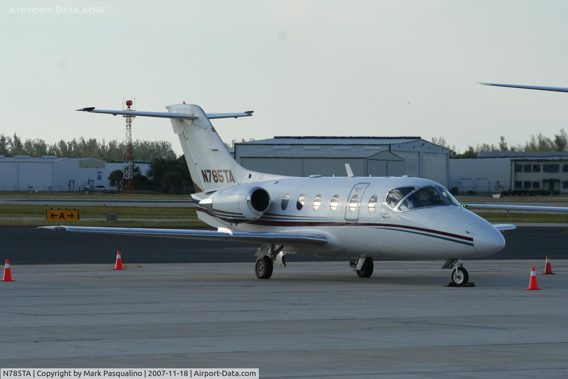 N785TA, 1999 Beech 400A Beechjet C/N RK-239, Beech 400A