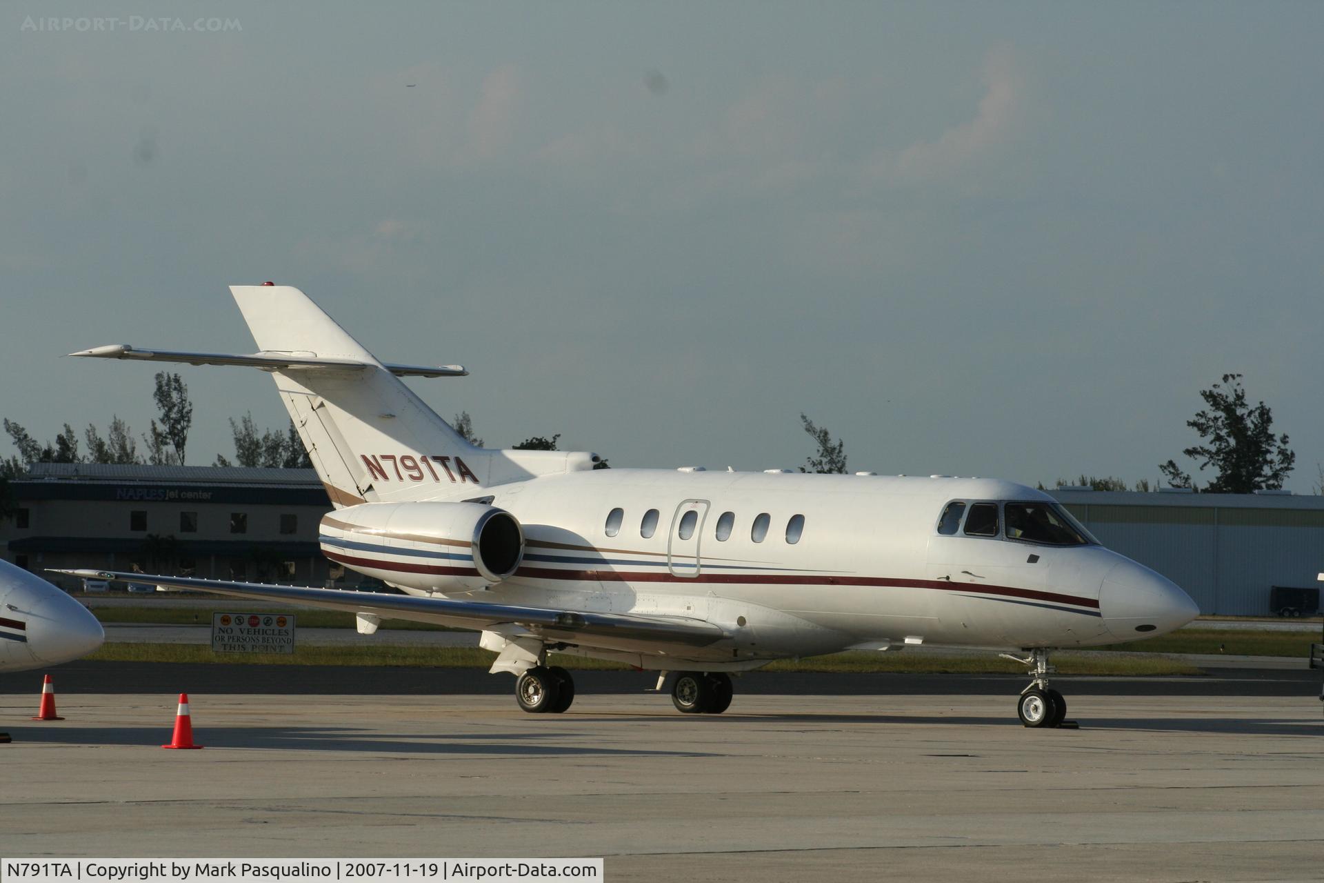 N791TA, 1996 Raytheon Hawker 800XP C/N 258291, Hawker 800XP