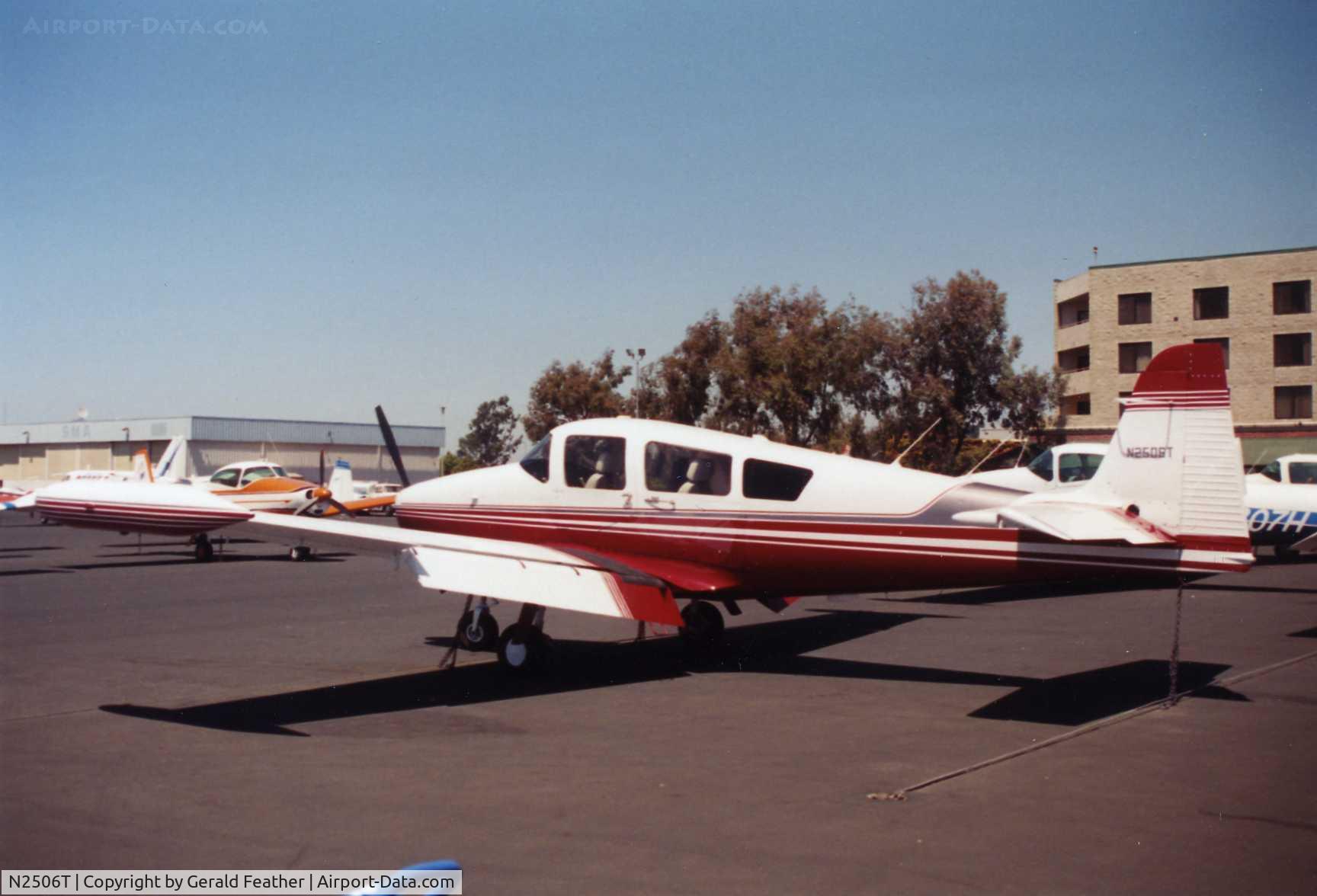 N2506T, 1967 Navion Rangemaster H C/N NAV-4-2506, Ramp shot