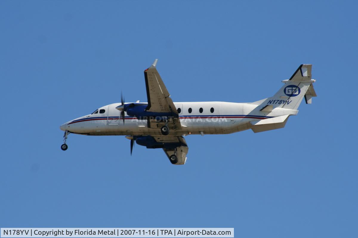 N178YV, 1995 Beech 1900D C/N UE-178, Gulfstream