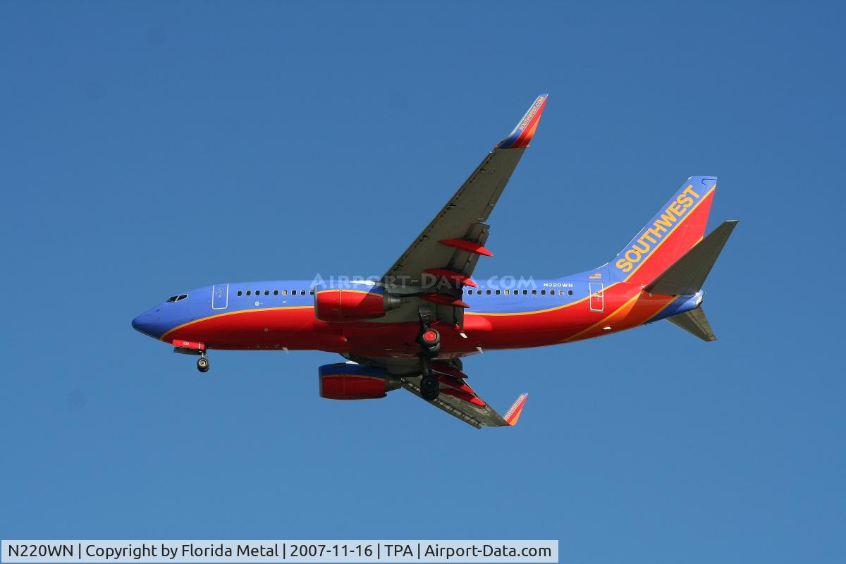 N220WN, 2005 Boeing 737-7H4 C/N 32491, Southwest