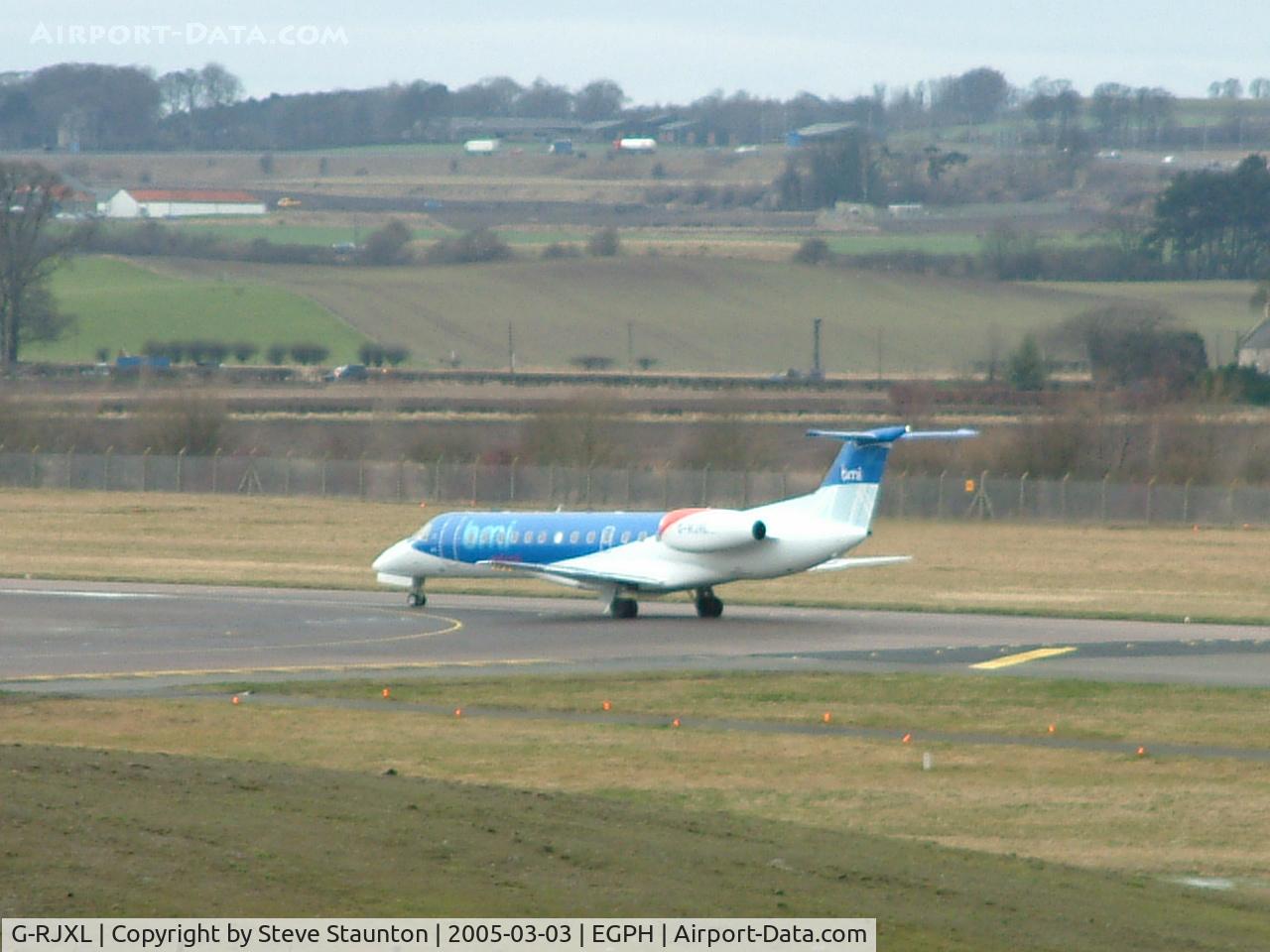 G-RJXL, 2001 Embraer ERJ-135ER (EMB-135ER) C/N 145376, Taken on a cold March afternoon at Edinburgh Airport