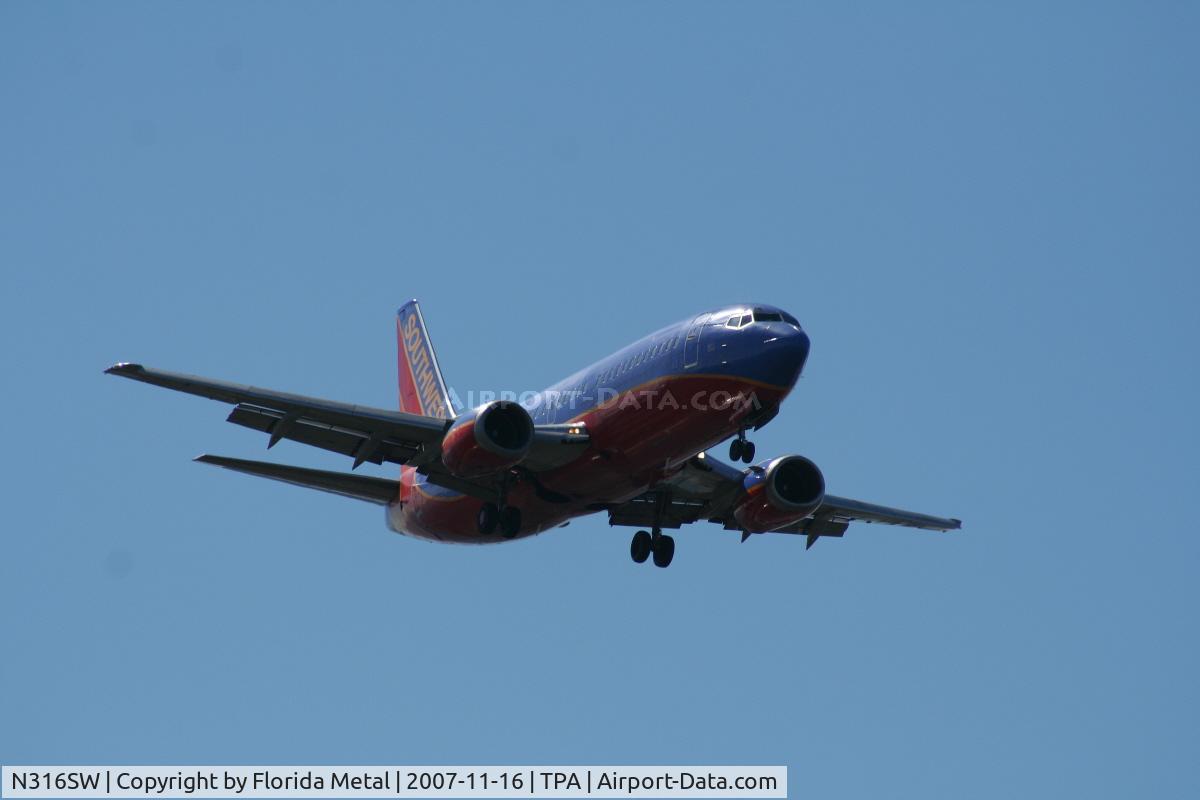 N316SW, 1986 Boeing 737-3H4 C/N 23338, Southwest