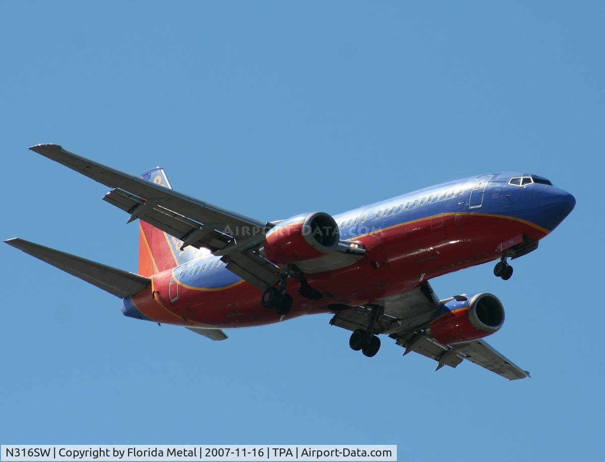 N316SW, 1986 Boeing 737-3H4 C/N 23338, Southwest