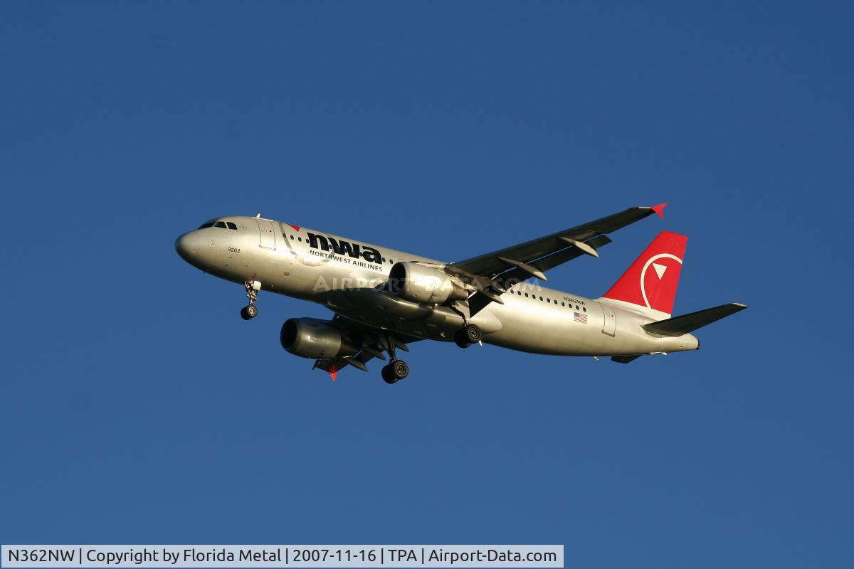 N362NW, 1998 Airbus A320-212 C/N 0911, Northwest