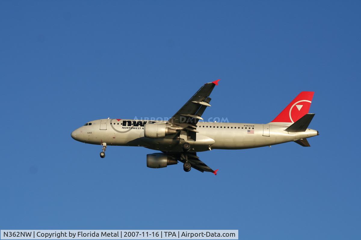 N362NW, 1998 Airbus A320-212 C/N 0911, Northwest
