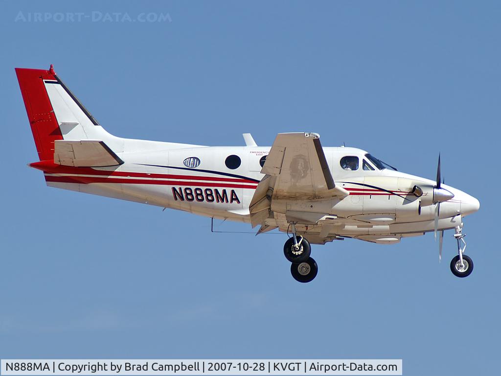 N888MA, 1975 Beech C90GTI King Air C/N LJ-656, Sierra Air Center Inc. - Livermore, California / 1975 Beech C90