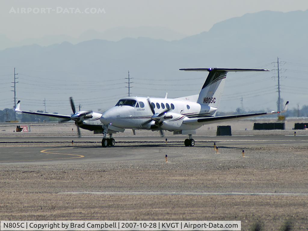 N805C, 2001 Raytheon B200 Super King Air C/N BB-1751, Co-Owned / 2001 Raytheon Aircraft Company B200