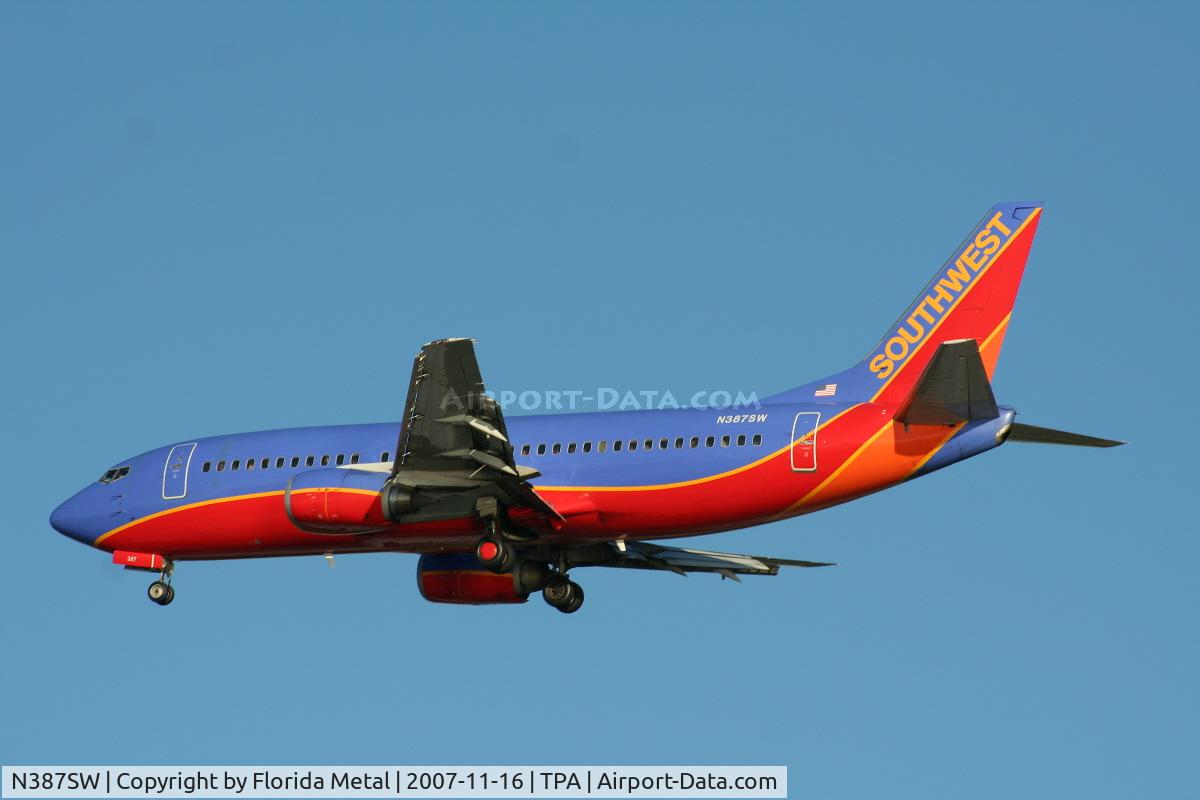 N387SW, 1994 Boeing 737-3H4 C/N 26602, Southwest