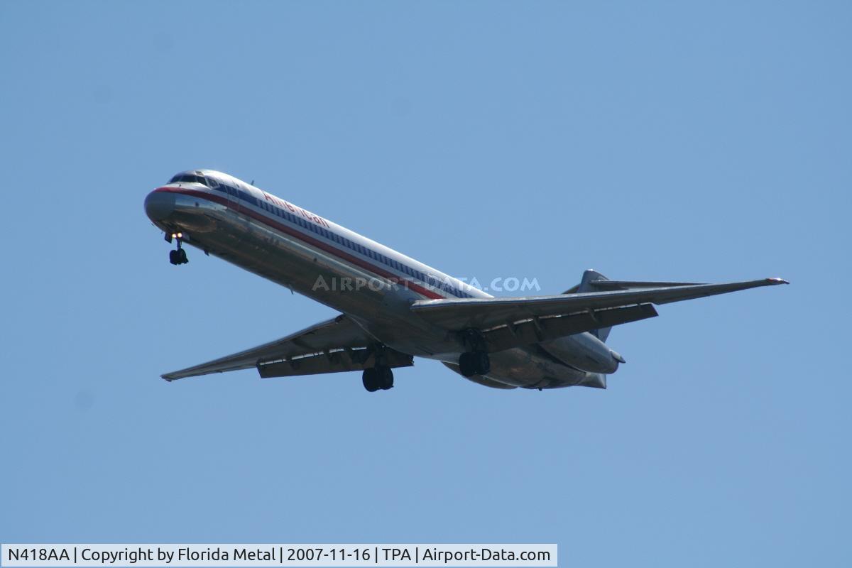 N418AA, 1986 McDonnell Douglas MD-82 (DC-9-82) C/N 49329, American