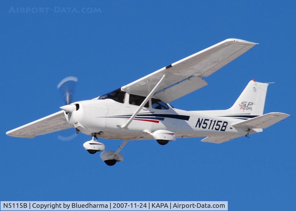 N5115B, 2001 Cessna 172S C/N 172S8987, Approach to 17L