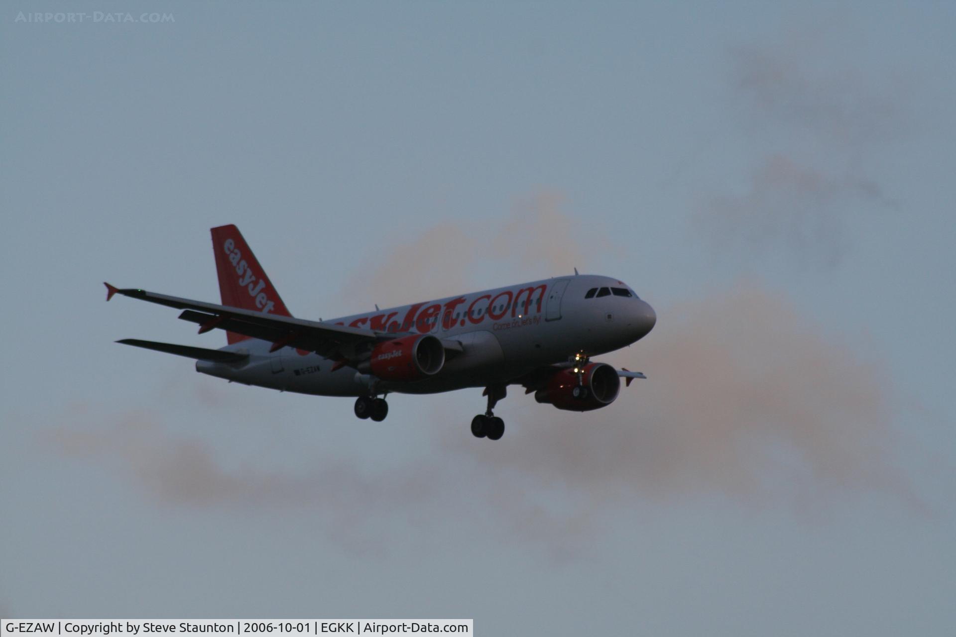 G-EZAW, 2006 Airbus A319-111 C/N 2812, Taken at Gatwick Airport October 2006