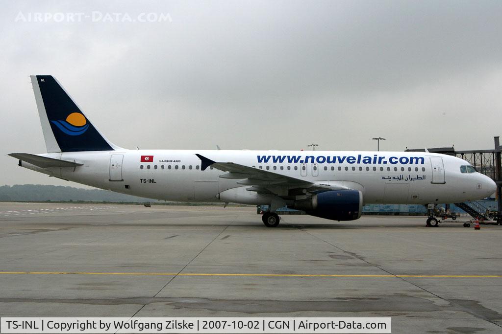 TS-INL, 1993 Airbus A320-211 C/N 400, visitor