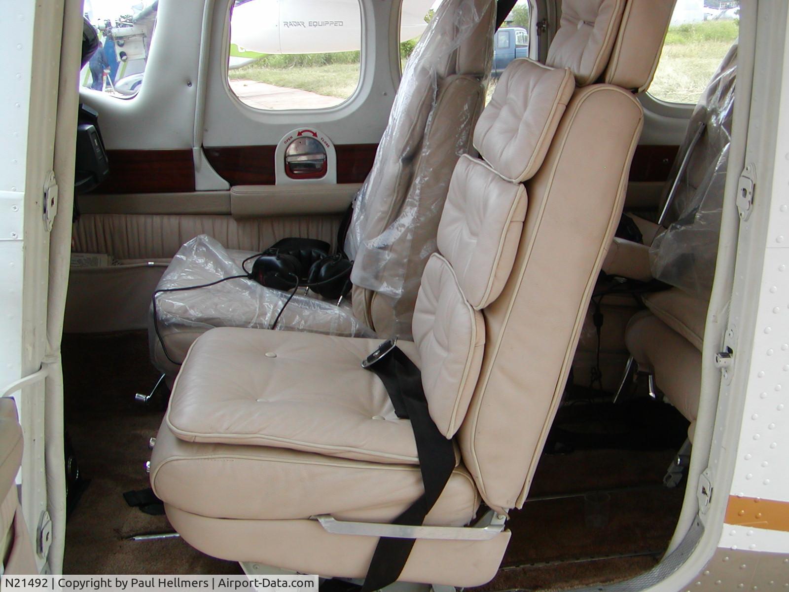 N21492, Piper PA-32RT-300T Turbo Lance II C/N 32R7887215, Best Interior