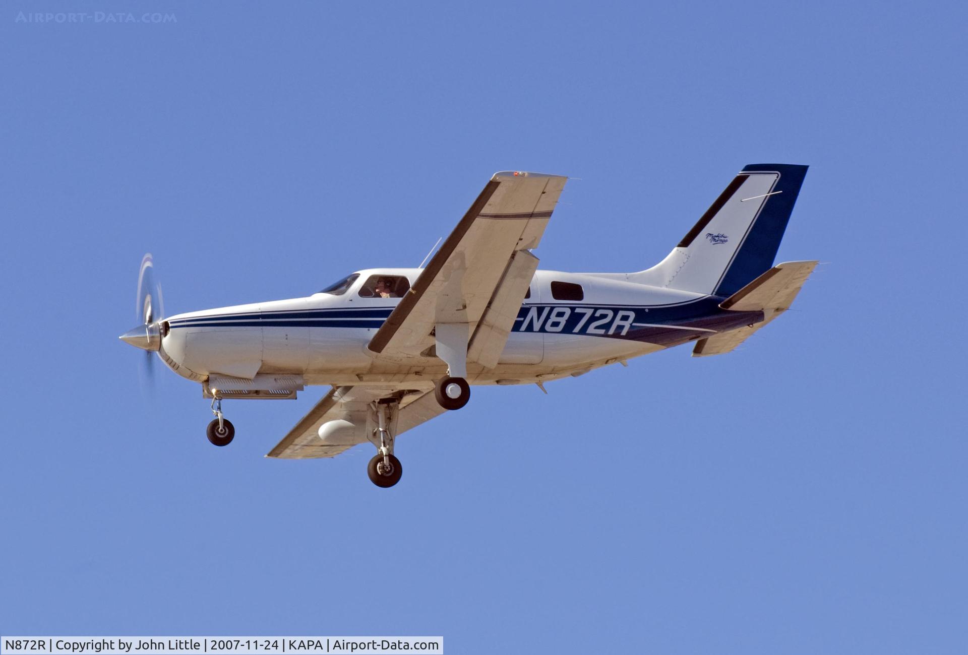N872R, 1989 Piper PA-46-350P Malibu Mirage C/N 4622028, Malibu over the numbers to 17L