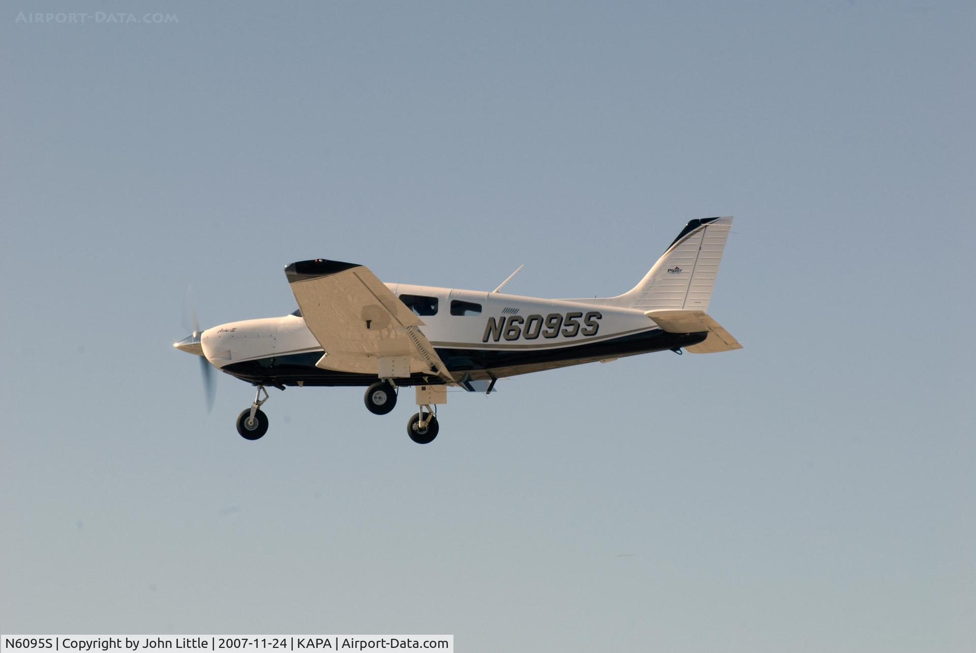 N6095S, 2007 Piper PA-28-181 Archer II C/N 2843662, 17L