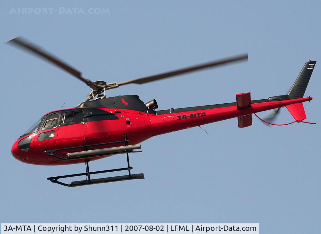 3A-MTA, 1991 Aérospatiale AS-350B-2 Ecureuil C/N 2545, Landing rwy 31L