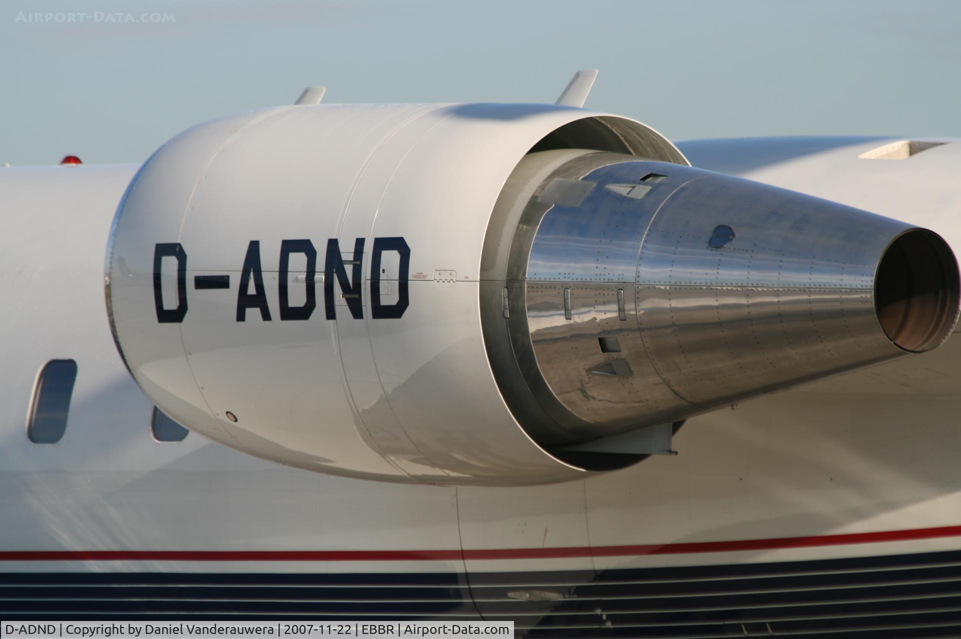 D-ADND, 1998 Bombardier Challenger 604 (CL-600-2B16) C/N 5403, General Aviation apron