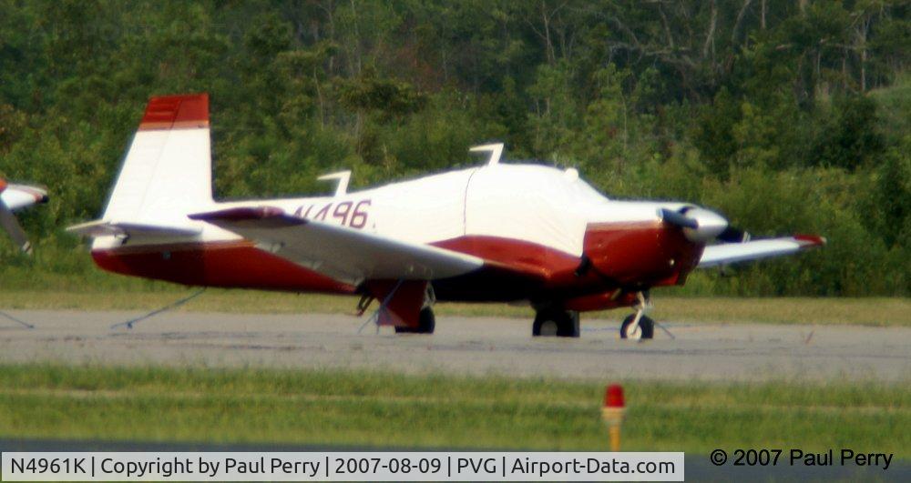 N4961K, 1977 Mooney M20C Ranger C/N 20-1232, Better view of the bright Mooney