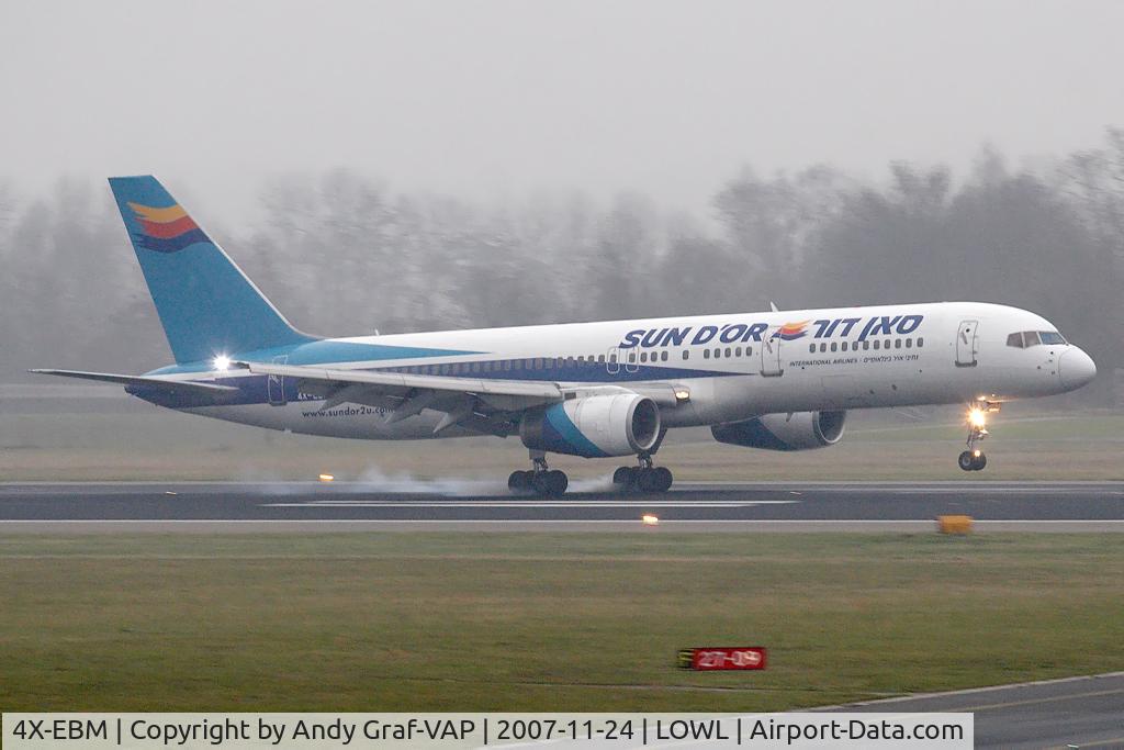 4X-EBM, 1987 Boeing 757-258 C/N 23918, Sun d Or 757-200