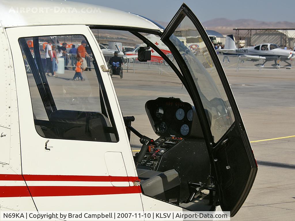 N69KA, 2002 Robinson R44 C/N 1182, Silver State Helicopters LLC - Las Vegas, Nevada / 2002 Robinson Helicopter R44
