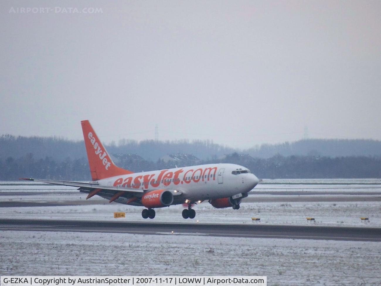 G-EZKA, 2003 Boeing 737-73V C/N 32422, Easy Jet