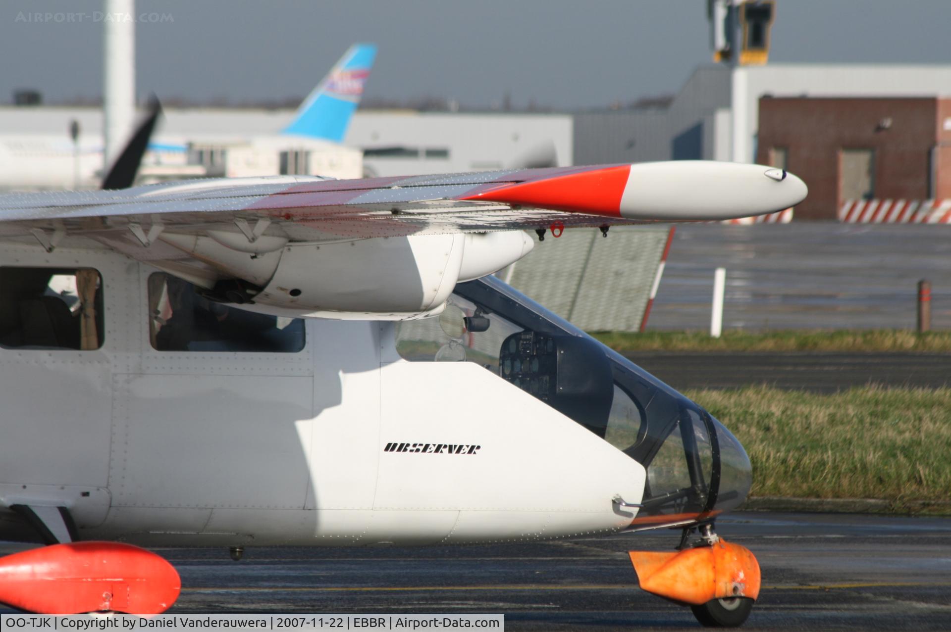 OO-TJK, 1986 Partenavia P-68B Observer C/N 372-28-OB, glass nose