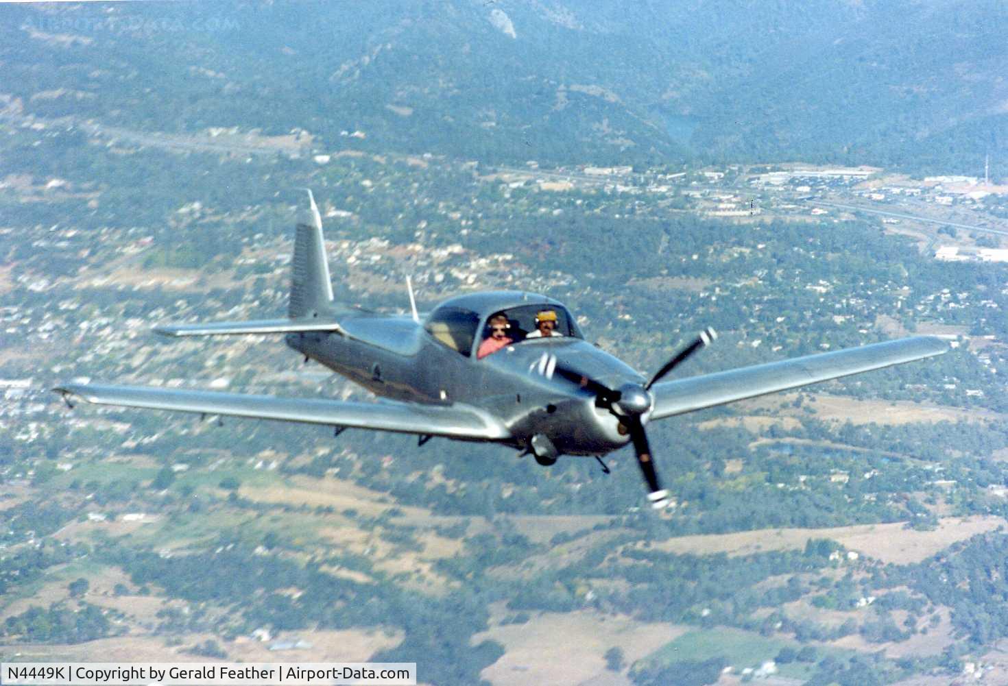 N4449K, 1948 Ryan Navion C/N NAV-4-1449, Forming up for photos