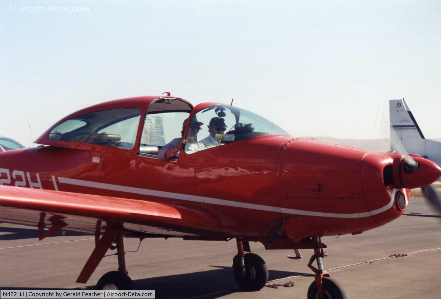 N422HJ, 1951 Ryan Navion B C/N NAV-4-2289B, Ready to taxi