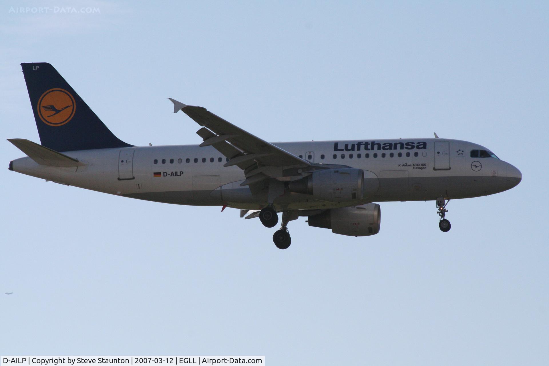 D-AILP, 1997 Airbus A319-114 C/N 717, Taken at Heathrow Airport March 2007