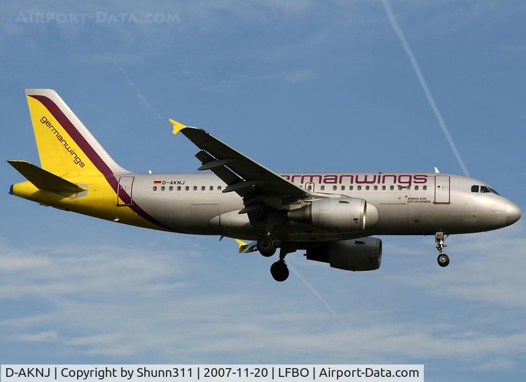 D-AKNJ, 2000 Airbus A319-112 C/N 1172, Landing rwy 14R