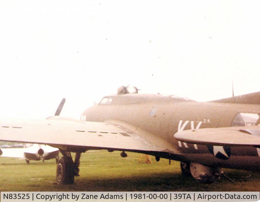 N83525, 1944 Boeing B-17G-85-DL Flying Fortress C/N 44-83525 (32166), At Flying Tiger Field - Junior Burchinal's collection - Currently in storage at Fantasy of Flight - Kermit Weeks