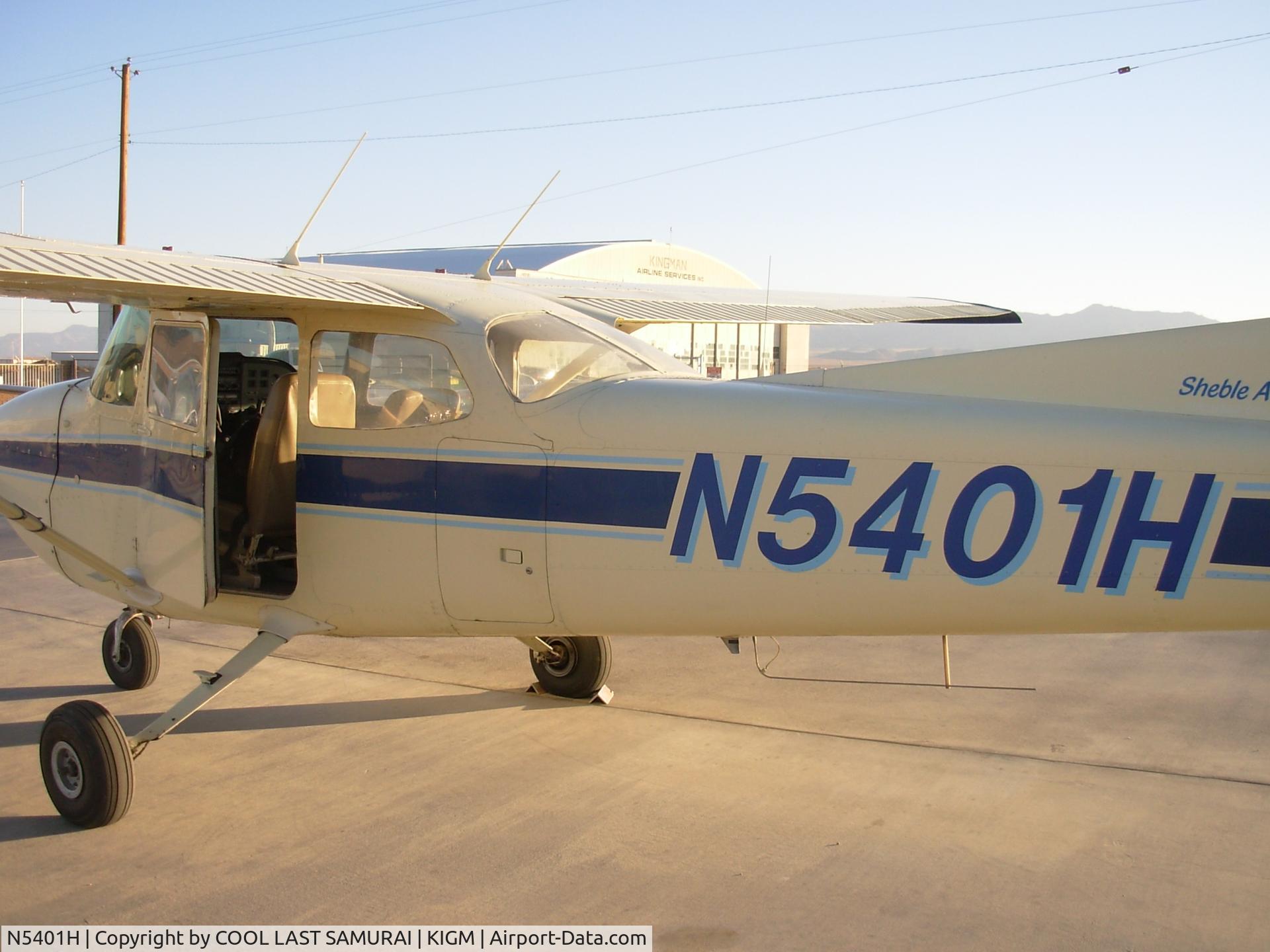N5401H, 1975 Cessna 172M C/N 17265424, AT SHEBLE'S PARKING