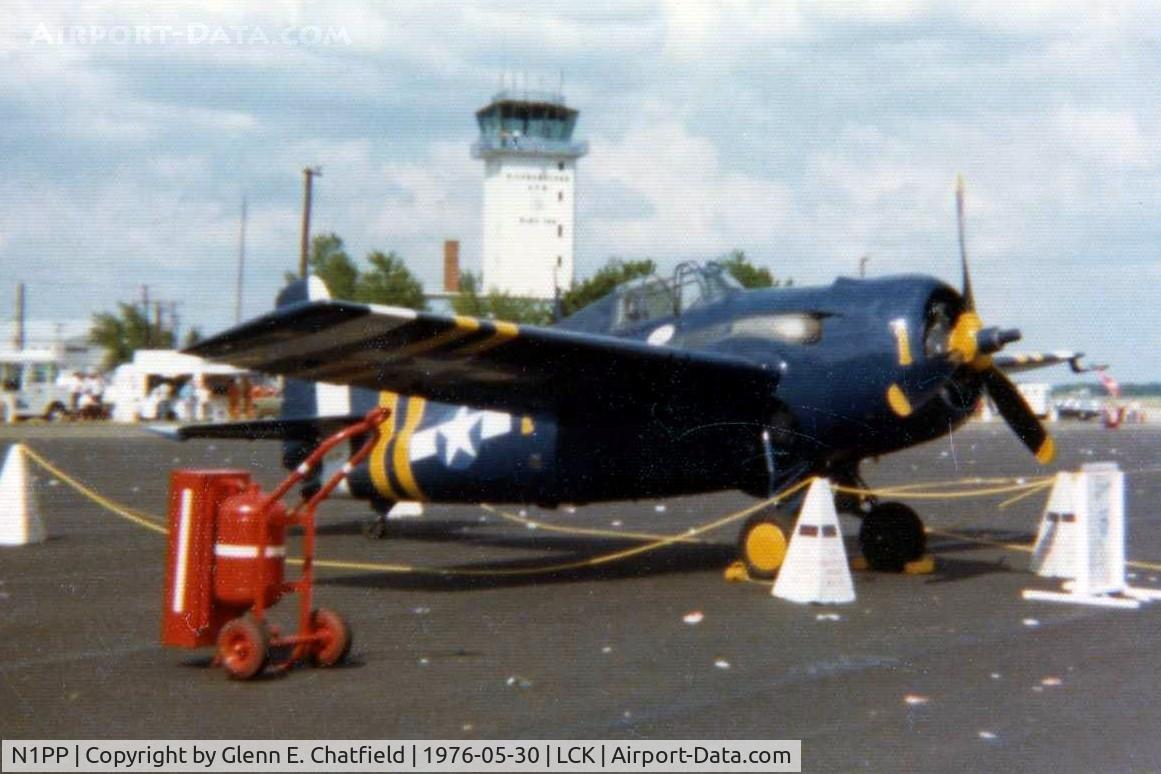 N1PP, 1945 General Motors (Grumman) FM-2 Wildcat C/N 5635, Old Paint scheme.  Rickenbacker AFB air show