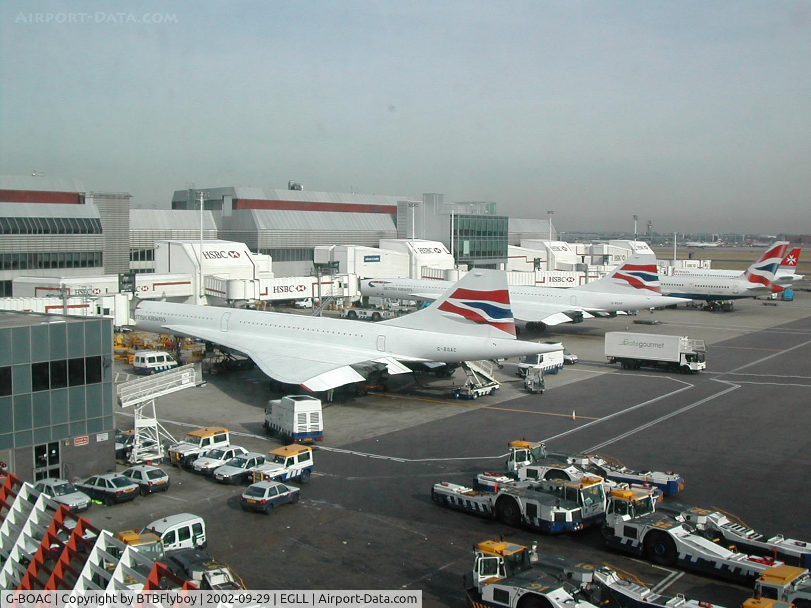 G-BOAC, 1975 Aerospatiale-BAC Concorde 1-102 C/N 100-004, Two Concordes at the gate at Heathrow back when they could fly
